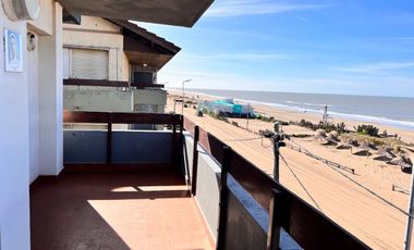 VENTA DPTO 4 AMBIENTES CON COCHERA FRENTE AL MAR