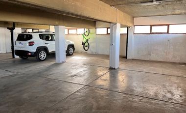 VENTA DPTO 4 AMBIENTES CON COCHERA FRENTE AL MAR