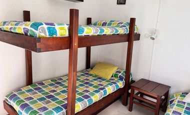 VENTA DPTO 4 AMBIENTES CON COCHERA FRENTE AL MAR