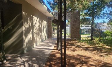 VENTA CASA COSTA ESMERALDA BARRIO RESIDENCIAL