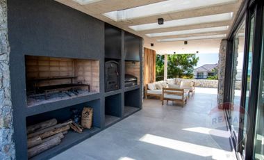 VENTA CASA COSTA ESMERALDA MARITIMO I 5 AMBIENTES