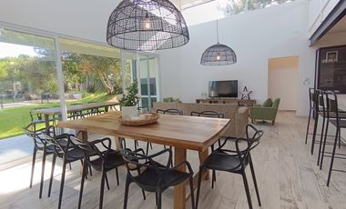 Venta casa Costa Esmeralda Ecuestre
