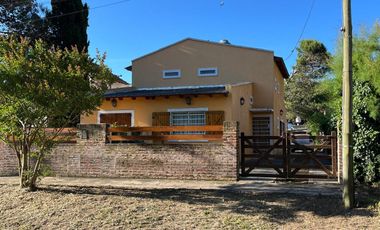 VENTA DE DOS  DUPLEX EN MAR DE AJO