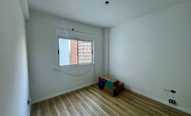 Departamento 4 ambientes con balcón