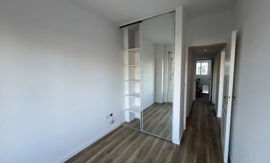 Departamento 4 ambientes con balcón