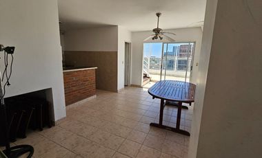 Departamento 4 ambientes con balcón