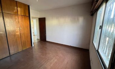 CASA 3 AMBIENTES VENTA MONTE GRANDE PILETA COCHERA