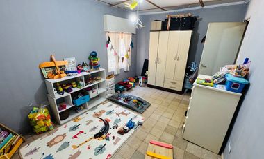 VENTA CASA APTA CREDITO F. VARELA CENTRO