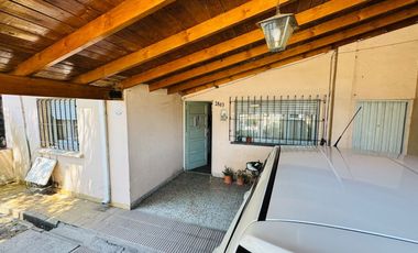 VENTA CASA APTA CREDITO F. VARELA CENTRO