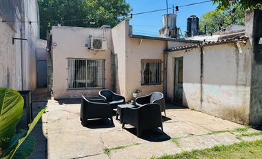 VENTA CASA APTA CREDITO F. VARELA CENTRO