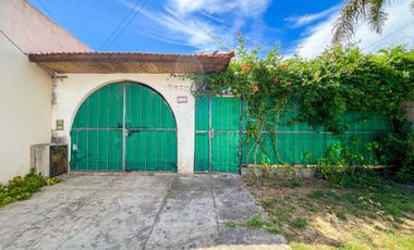 CASA EN VENTA RINGUELET 2 DORMITORIOS Y PILETA