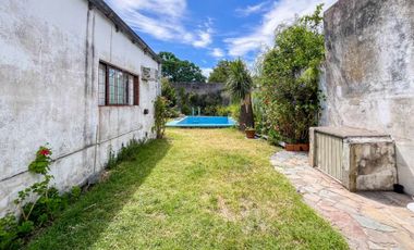 CASA EN VENTA RINGUELET 2 DORMITORIOS Y PILETA