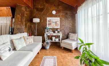 CASA EN VENTA RINGUELET 2 DORMITORIOS Y PILETA