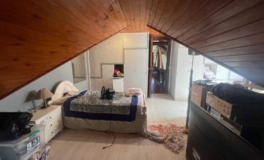 VENTA CASA 6 AMBIENTES CON PICINA VICENTE LOPEZ