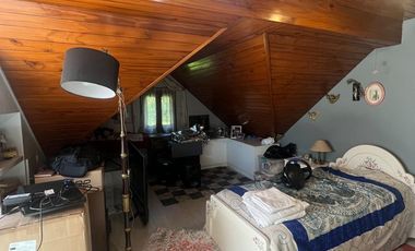 VENTA CASA 6 AMBIENTES CON PICINA VICENTE LOPEZ