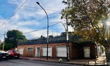 ATENCION! CASA DE 6 AMBIENTES A REFACCIONAR