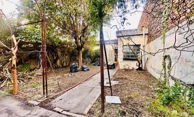 ATENCION! CASA DE 6 AMBIENTES A REFACCIONAR