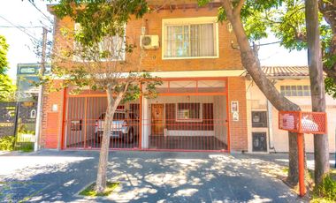 VENTA CASA TIPO PH 7 AMB APTO CREDITO  BALLESTER