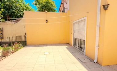 VENTA CASA TIPO PH 7 AMB APTO CREDITO  BALLESTER