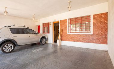 VENTA CASA TIPO PH 7 AMB APTO CREDITO  BALLESTER