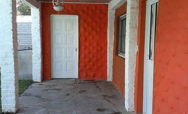 CASA QUINTA EN VENTA EN PEHUAJÓ CON PILETA