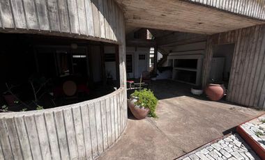 SE VENDE IMPORTANTE CASA EN CENTRO 2