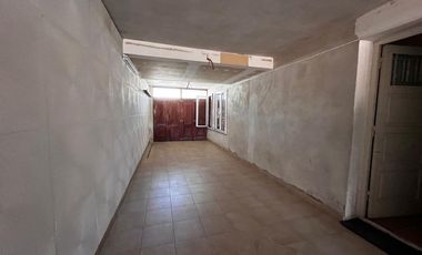 SE VENDE IMPORTANTE CASA EN CENTRO 2