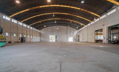 ALQUILA GRAN GALPON 3.500 m2 CON TERRENO 30.000 m2