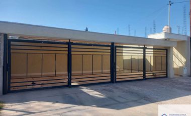 Departamento en alquiler de 2 dormitorios c/ cochera en Maipú