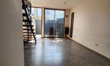 Duplex en alquiler en Lanus Oeste