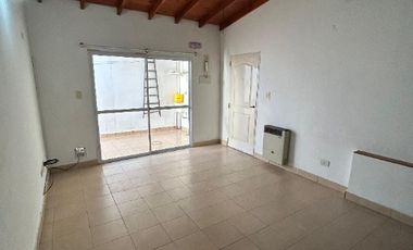 Departamento Tipo Casa en venta en Sarandi Oeste
