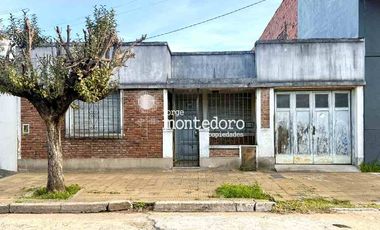 Casa en venta en Haedo Sur