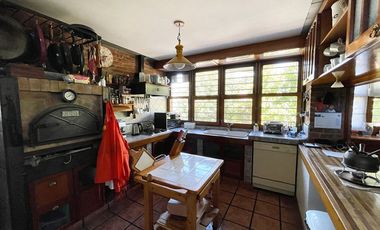 CASA 5 AMB EN VENTA DON BOSCO COCH.PISCINA.QUINCHO