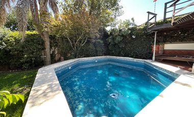 CASA 5 AMB EN VENTA DON BOSCO COCH.PISCINA.QUINCHO