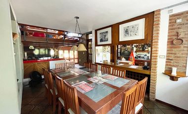 CASA 5 AMB EN VENTA DON BOSCO COCH.PISCINA.QUINCHO