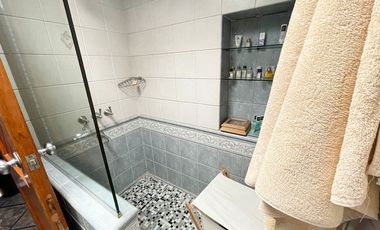 CASA 5 AMB EN VENTA DON BOSCO COCH.PISCINA.QUINCHO