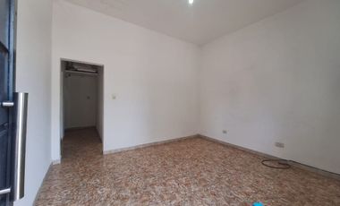 Departamento Tipo Casa en alquiler en Ezpeleta Este