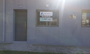 Departamento Tipo Casa en alquiler en Ezpeleta Este