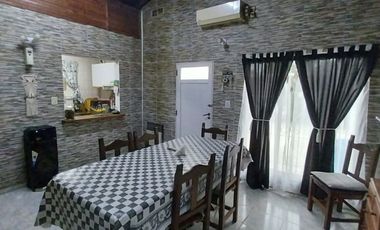 Venta casa 4 ambientes con patio en Monte Grande