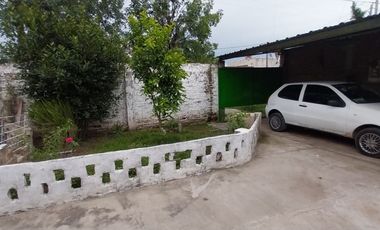 Venta casa 4 ambientes con patio en Monte Grande