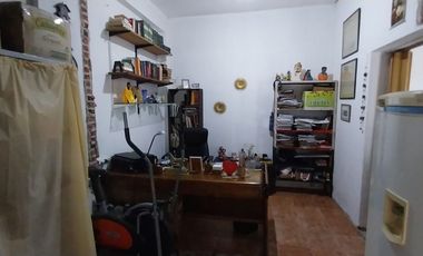 Venta casa 4 ambientes con patio en Monte Grande