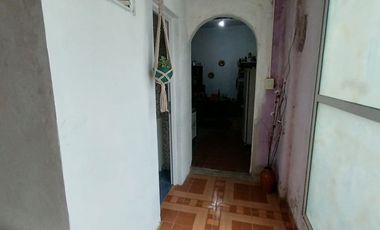 Venta casa 4 ambientes con patio en Monte Grande