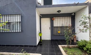 CASA EN VENTA LONGCHAMPS 3 AMBIENTES APTO CREDITO
