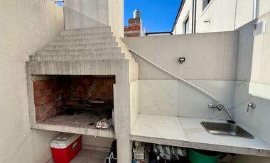 VENTA PH 3 AMBIENTES MONTE GRANDE