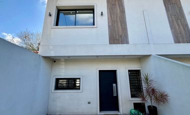 VENTA PH 3 AMBIENTES MONTE GRANDE