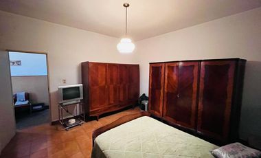 VENTA CASA 5 AMBIENTES DOS FAMILIAS TERRAZA LANUS