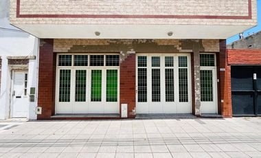 VENTA CASA 5 AMBIENTES DOS FAMILIAS TERRAZA LANUS