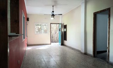 Casa 4 ambientes en alquiler,Burzaco