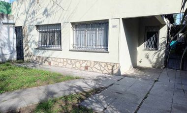 Casa 4 ambientes en alquiler,Burzaco