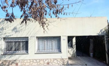 Casa 4 ambientes en alquiler,Burzaco